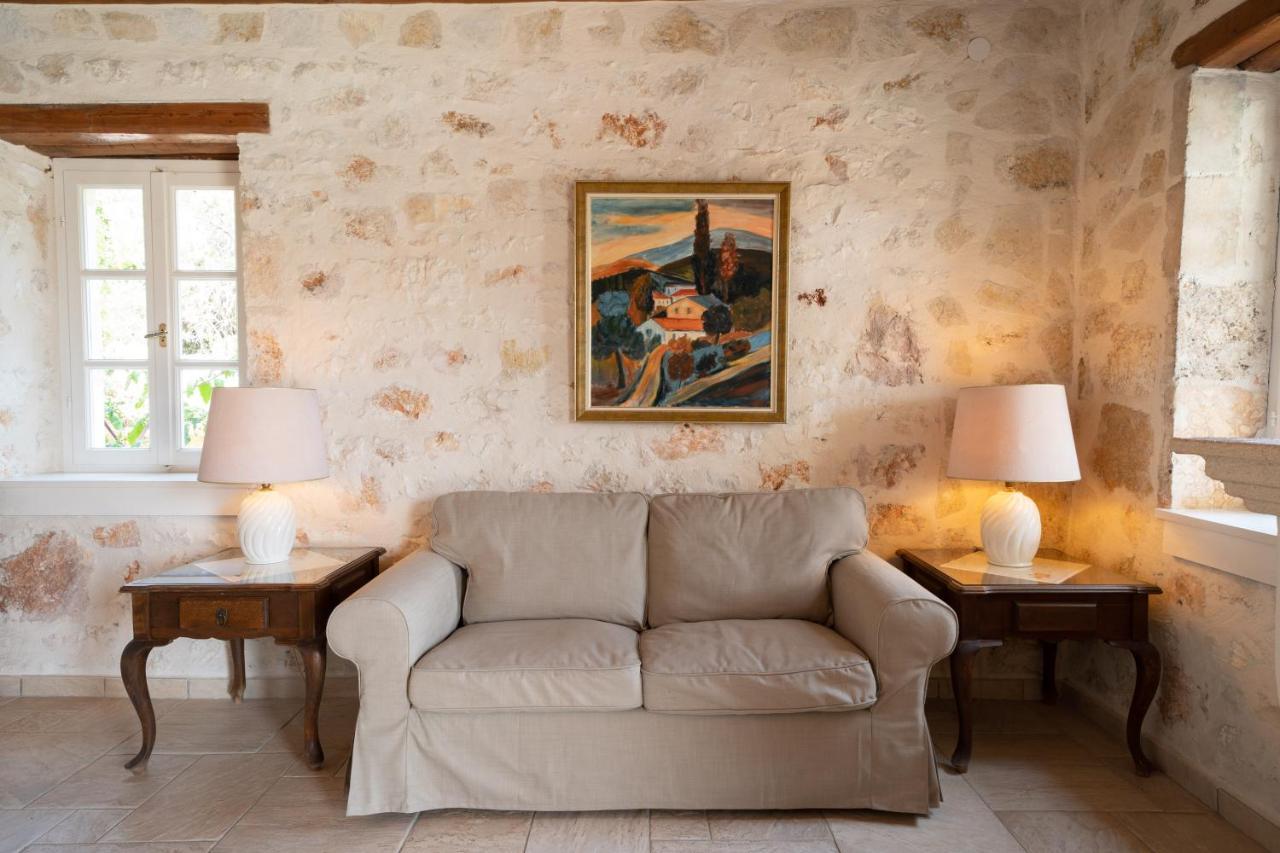 Villa Pelagos Tselendata ภายนอก รูปภาพ